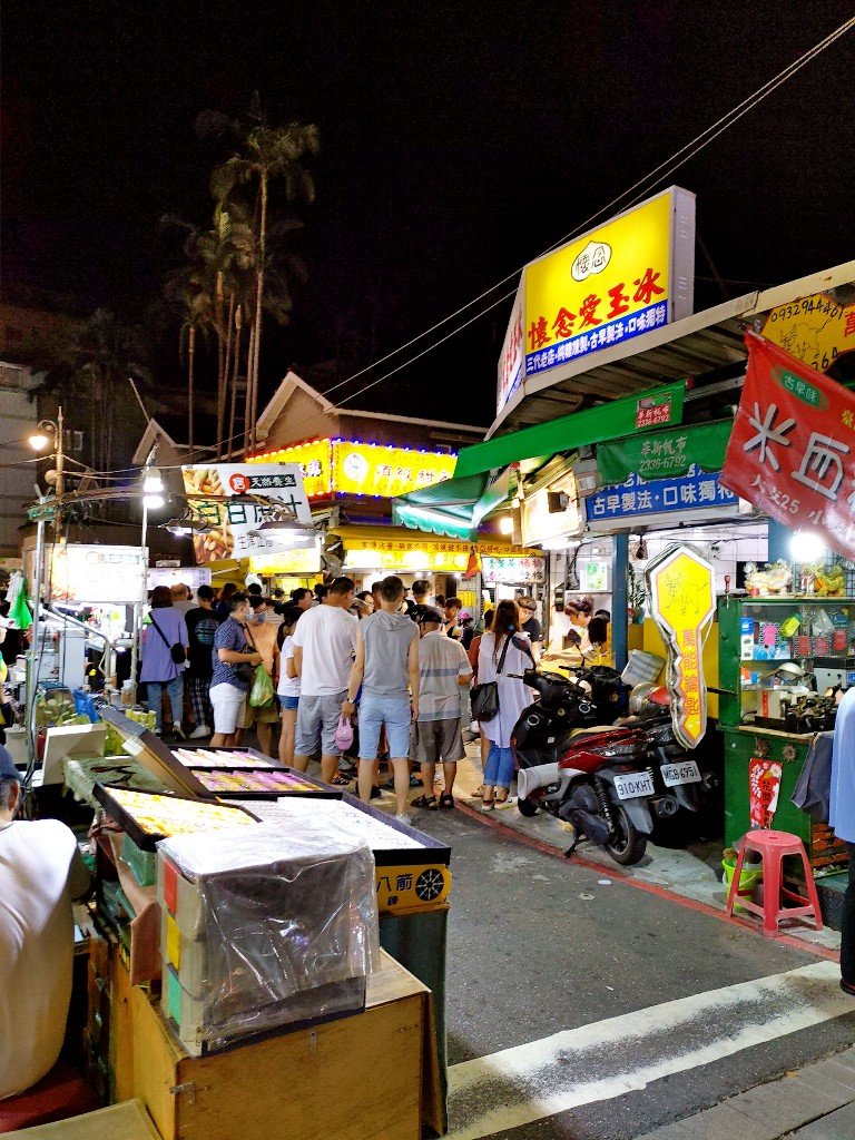 每家感覺都好吃 台北廣州街&華西街觀光夜市